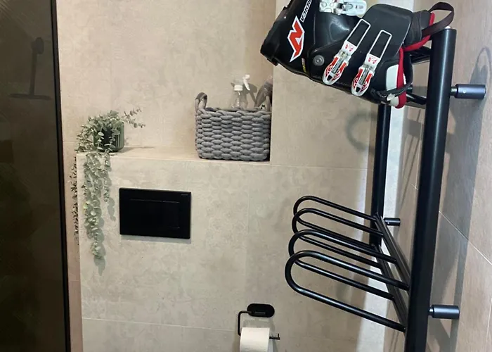 Hugo Family Apartment